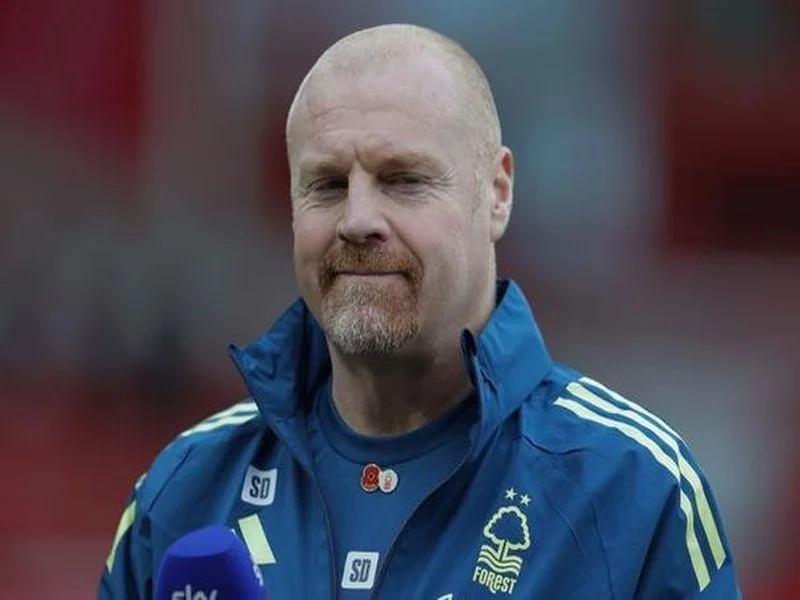 戴奇打趣回应热刺传闻：接替帅位可能性极低，我正要上节目